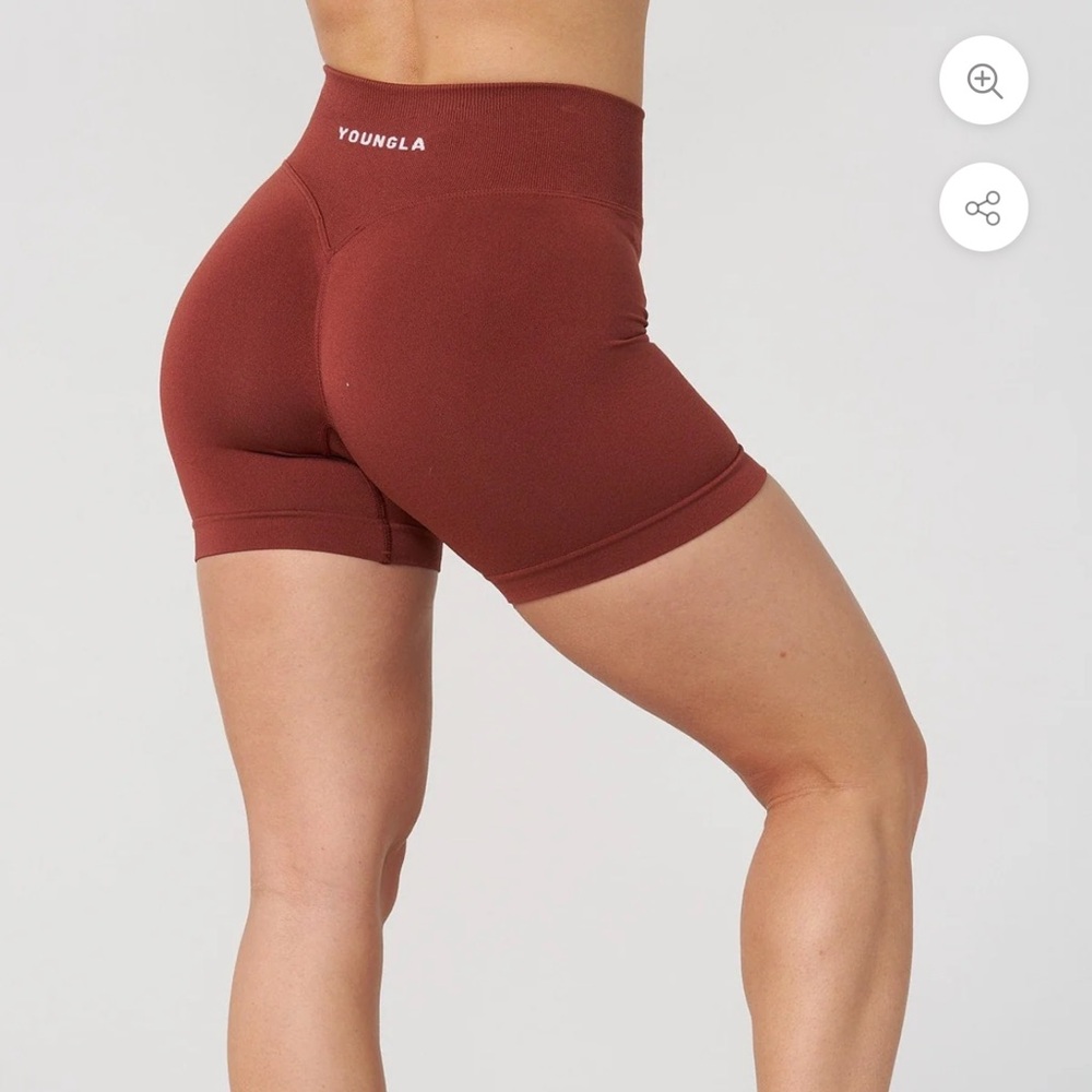 Youngla curve seamless shorts